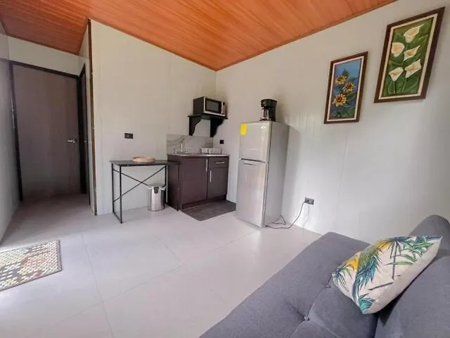 Apartamento Jalapa's Rural Container *